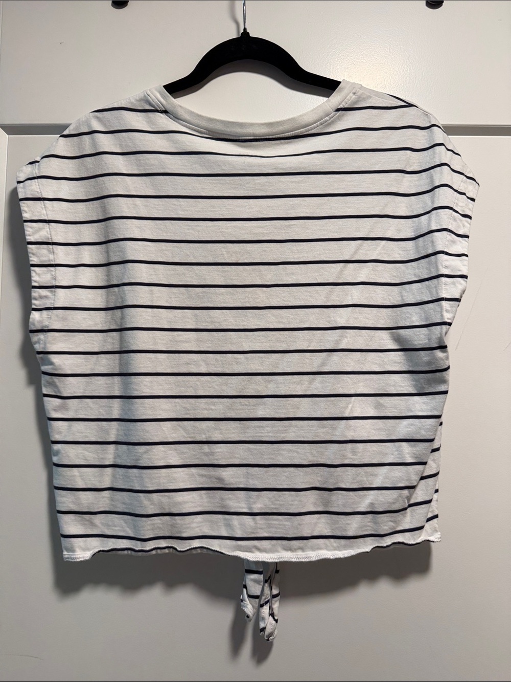 Madewell White and Navy Striped Tie-Front Crop Top - Picture 2 of 3